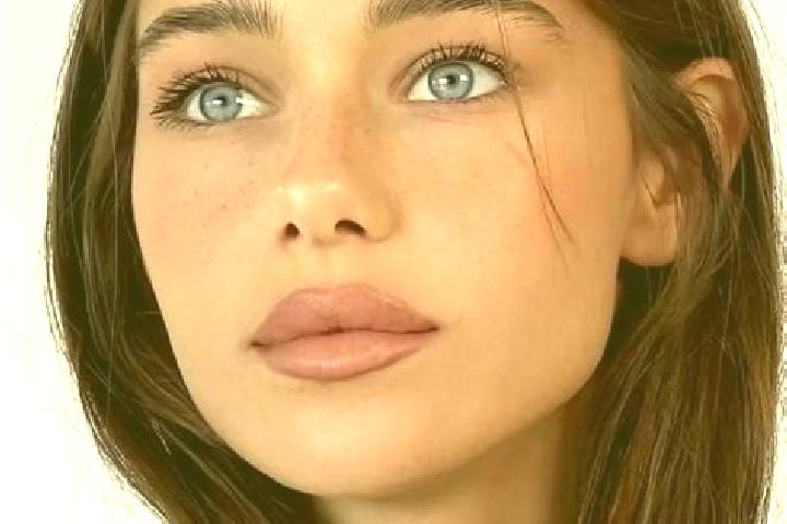 Ivy, 25, a brunette blue-eyed european companion based in Tenggina Daya. Offering CIM, 69. Available for incall and outcall, overnight bookings available.