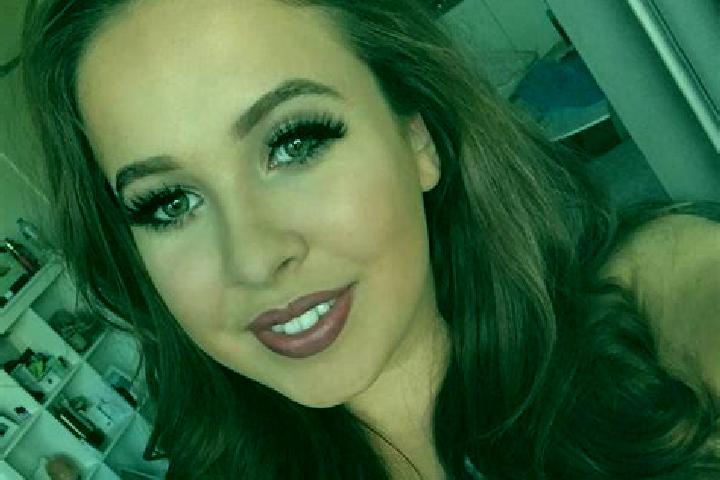 Ivy, 25, a brunette grey-eyed european companion based in Velky Borek. Offering Girlfriend Experience, Fetish, Overnight. Available for incall and outcall, o...