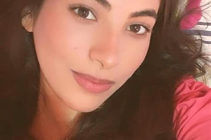 Ivy, 26, a auburn brown-eyed mixed companion based in Tabocas do Brejo Velho. Offering Travel Companion, Duos, OWO, Roleplay. Available for incall and outcal...