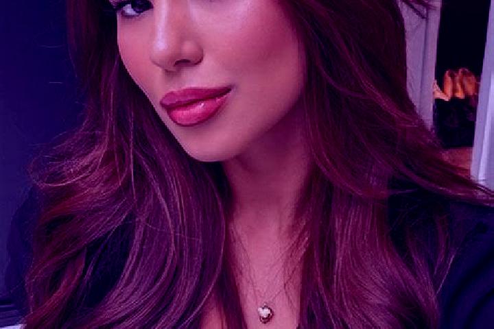 Ivy, 26, a chestnut brown-eyed latina companion based in Meitzendorf. Offering Overnight, Erotic Massage, BDSM, Prostate Massage. Available for incall and ou...