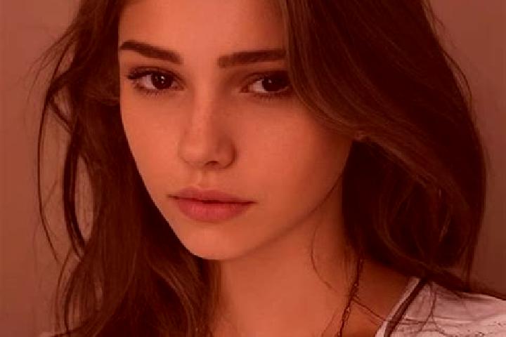 Ivy, 26, a chestnut grey-eyed slavic companion based in Anoumaba. Offering Prostate Massage, Fetish, Overnight. Available for incall and outcall, overnight b...
