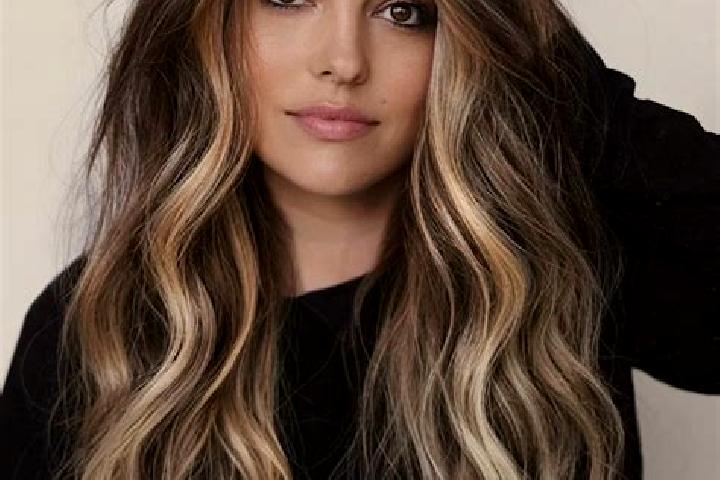 Ivy, 26, a dark blonde brown-eyed mediterranean companion based in Cabo da Praia. Offering 69, Fetish, Massage, OWO, Roleplay. Available for incall and outca...