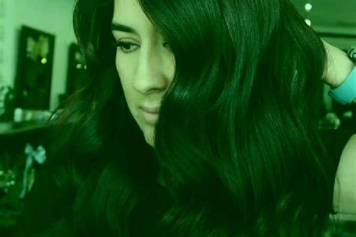 Ivy, 27, a auburn dark-eyed mixed companion based in Junaynat Raslan. Offering Massage, Domination, CIM, OWO. Available for incall and outcall, day and eveni...