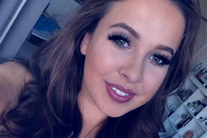 Ivy, 27, a chestnut green-eyed caribbean companion based in Huelsten. Offering Deep French Kissing, A-Level, Striptease, GFE, Tantra. Available for incall an...