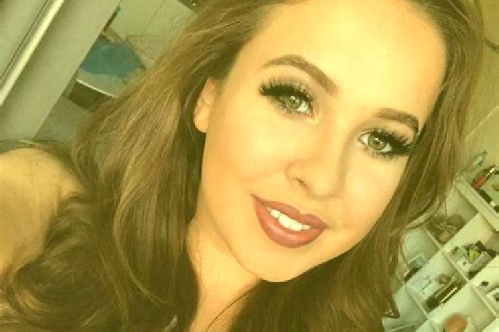 Ivy, 27, a dark blonde dark-eyed caribbean companion based in Waite Park. Offering Dinner Date, Domination, Couples, Prostate Massage. Available for incall a...