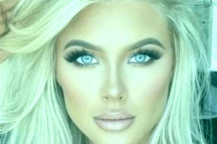 Ivy, 27, a platinum blonde green-eyed ebony companion based in Arroyo de la Encomienda. Offering Deep French Kissing, Overnight, GFE, Domination, Party Girl....