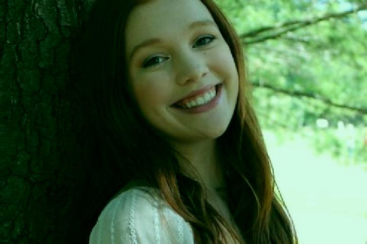 Ivy, 27 — Escort in North Pekin, United States