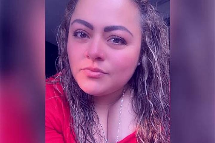 Ivy, 27 — Escort in Santiago Tepatlaxco, Mexico