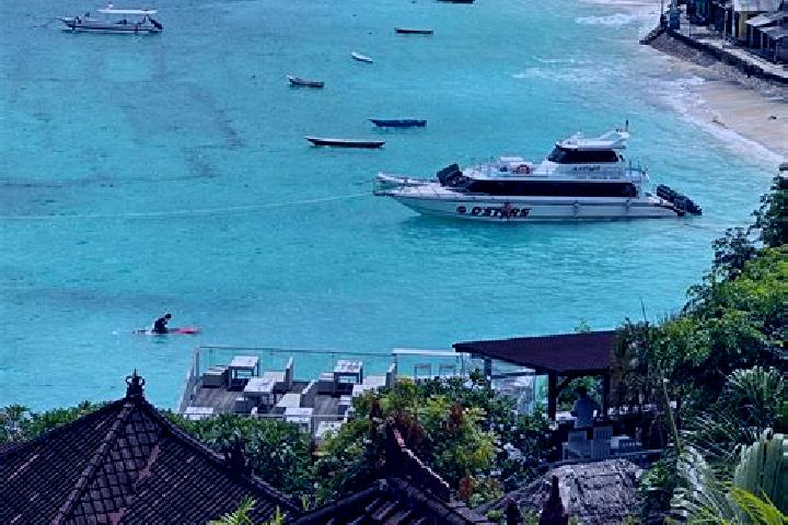 Ivy, 28 — Escort in Lembongan Kawan, Indonesia