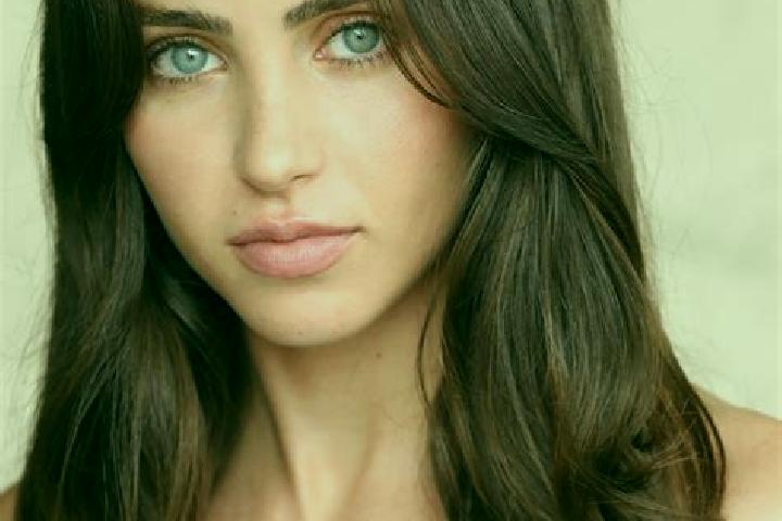 Ivy, 29, a brunette brown-eyed mediterranean companion based in Elbow Park. Offering Roleplay, GFE, BDSM. Available for incall and outcall, day and evening d...