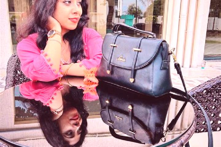 Ivy, 29 — Escort in Panchet, India