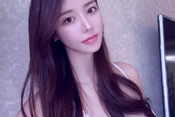 Ivy, 29 — Escort in Sinankoey, Turkey