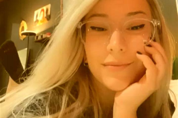 Ivy, 30, a blonde dark-eyed caribbean companion based in Bellerive-sur-Allier. Offering 69, OWO, Duos. Available for incall and outcall, overnight bookings a...