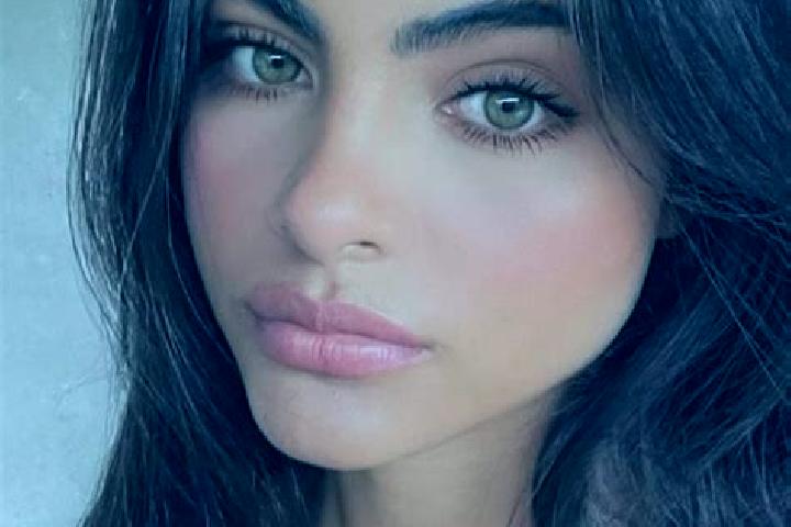 Ivy, 30, a brunette green-eyed slavic companion based in Bergen. Offering Striptease, Girlfriend Experience, CIM. Available for incall and outcall, day and e...