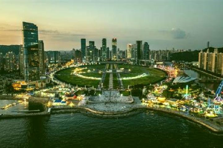 Ivy, 30 — Escort in Dalian, China