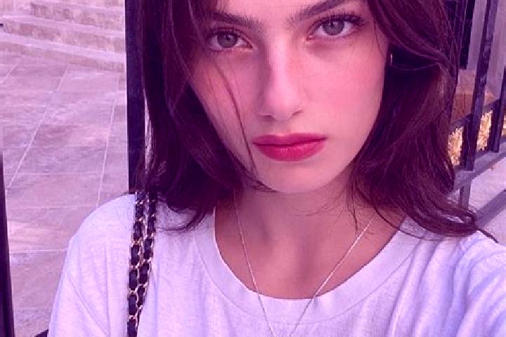 Ivy, 31, a black grey-eyed european companion based in Benic. Offering OWO, CIM, A-Level, Deep French Kissing, Party Girl. Available for incall and outcall, ...