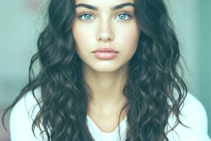 Ivy, 31, a brunette green-eyed mediterranean companion based in Istiaia. Offering Prostate Massage, Party Girl, Overnight, Roleplay. Available for incall and...