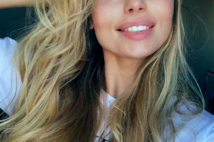 Ivy, 31, a dark blonde amber-eyed latina companion based in Semkhoz. Offering Massage, CIM, GFE, Travel Companion, Dinner Date. Available for incall and outc...