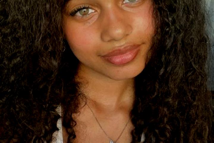 Ivy, 31, a red hazel-eyed ebony companion based in Sunshine Gardens. Offering Travel Companion, Massage, Party Girl. Available for incall and outcall, overni...
