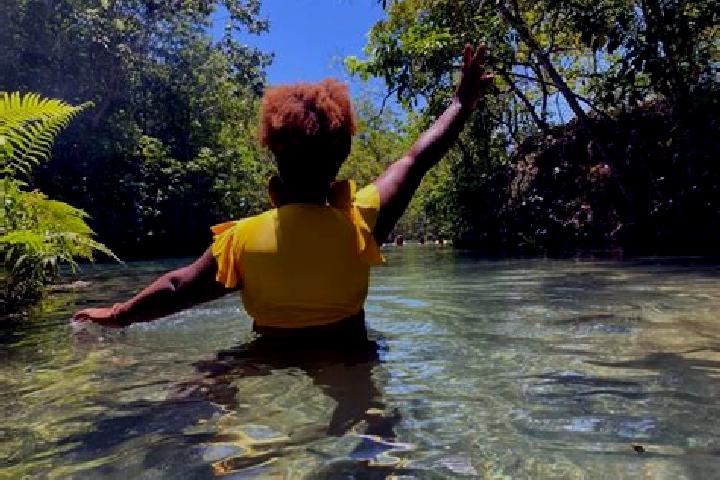 Ivy, 32, a black amber-eyed caribbean companion based in Bom Jesus de Goias. Offering Party Girl, Overnight, OWO, Tantra, Massage. Available for incall and o...
