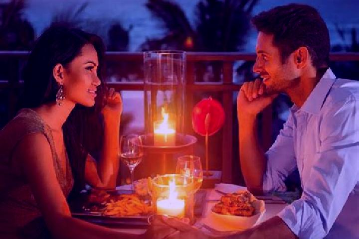 Ivy, 32, a red blue-eyed latina companion based in Hnidyn. Offering CIM, Dinner Date, Couples, A-Level. Available for incall and outcall, day and evening dates.
