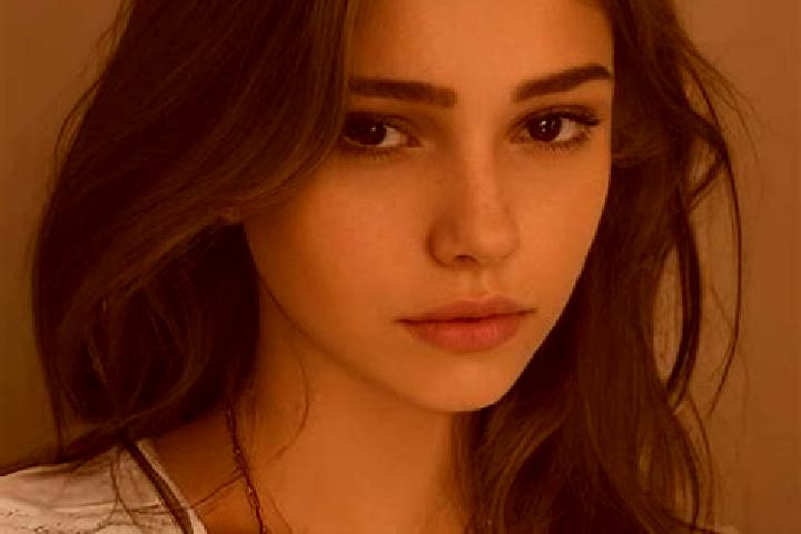 Ivy, 33, a red grey-eyed slavic companion based in Schluesslberg. Offering Overnight, Striptease, CIM, Dinner Date. Available for incall and outcall, overnig...
