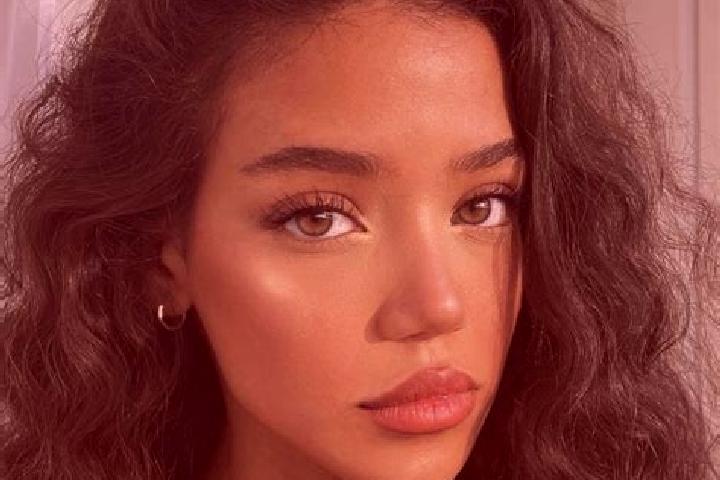 Ivy, 34, a black brown-eyed mixed companion based in Zvecan. Offering CIM, Deep French Kissing, Roleplay. Available for incall and outcall, day and evening d...