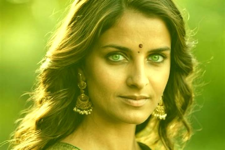 Ivy, 34, a chestnut green-eyed indian companion based in Rajnagar. Offering CIM, OWO, Erotic Massage, BDSM. Available for incall and outcall, overnight booki...