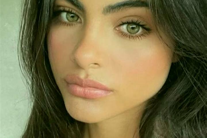 Ivy, 34, a red green-eyed indian companion based in Devon. Offering Striptease, Erotic Massage, CIM, Couples. Available for incall and outcall, day and eveni...