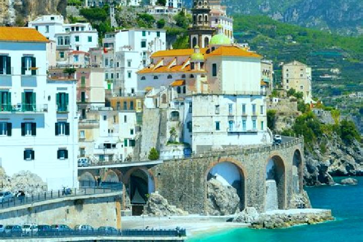 Ivy, 34 — Escort in Arcene, Italy