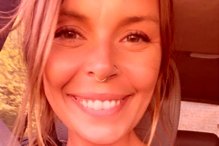 Ivy, 35 — Escort in Tonganoxie, United States