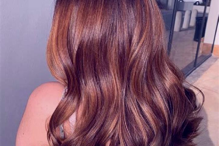 Ivy, 36, a chestnut brown-eyed slavic companion based in Vahed. Offering Dinner Date, Fetish, Tantra, BDSM, Massage. Available for incall and outcall, overni...