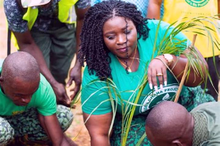 Ivy, 36 — Escort in Sefwi Wiawso, Ghana