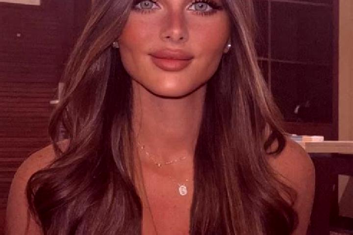 Ivy, 37, a brunette dark-eyed caribbean companion based in Orroroo. Offering OWO, Roleplay, Travel Companion, Party Girl, Dinner Date. Available for incall a...