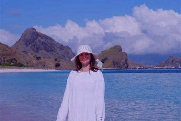 Ivy, 39 — Escort in Komodo, Indonesia