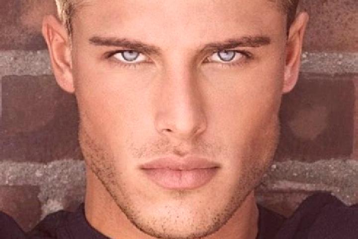 Jade, 20, a blonde grey-eyed caucasian companion based in Aslanapa. Offering CIM, 69, Domination, OWO. Available for incall and outcall, day and evening dates.