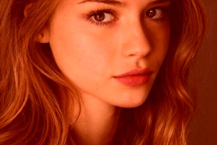 Jade, 20, a chestnut blue-eyed latina companion based in Pinzolo. Offering Girlfriend Experience, Erotic Massage, Domination. Available for incall and outcal...