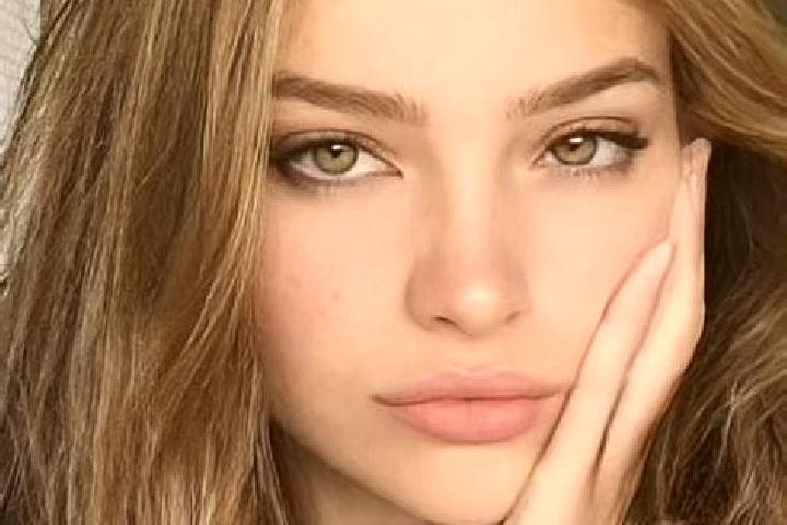 Jade, 21, a blonde hazel-eyed latina companion based in Villagordo del Jucar. Offering Tantra, Massage, Prostate Massage, 69. Available for incall and outcal...