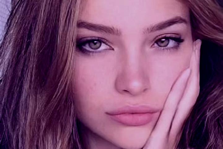 Jade, 21, a red hazel-eyed latina companion based in Shazhuang. Offering GFE, Couples, Overnight, Erotic Massage. Available for incall and outcall, day and e...