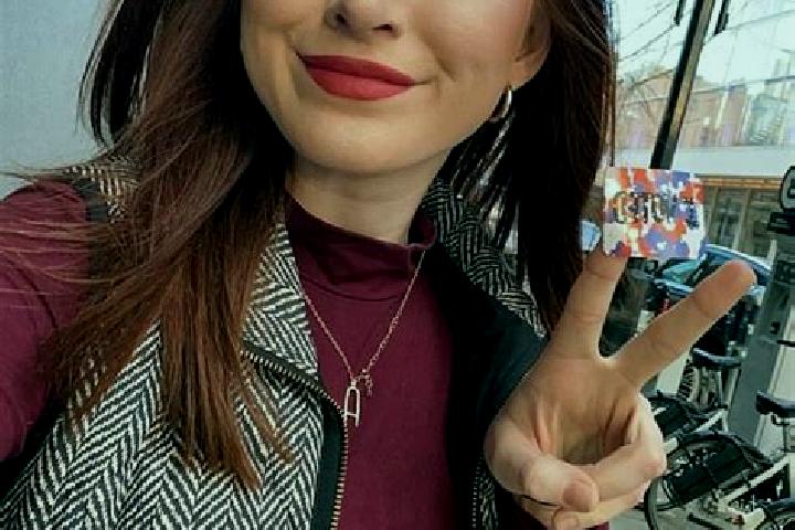 Jade, 21 — Escort in Buchila, Romania