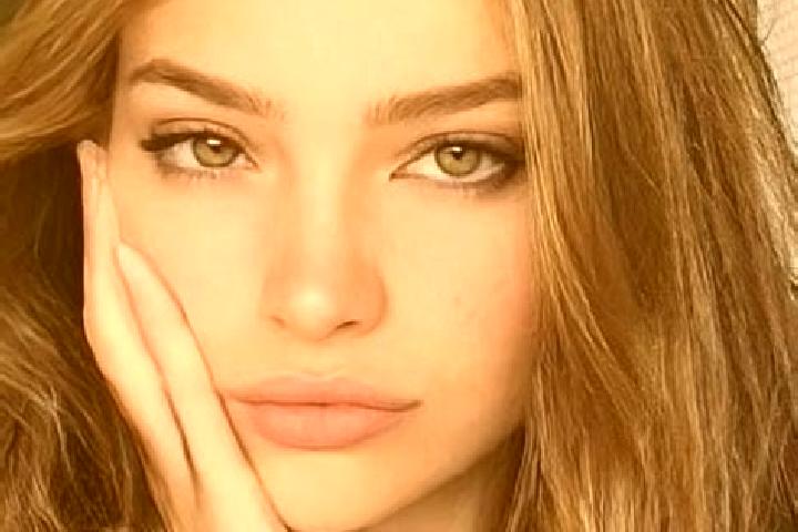 Jade, 22, a dark blonde hazel-eyed asian companion based in Challhuahuacho. Offering Deep French Kissing, Prostate Massage, Striptease, OWO, Tantra. Availabl...