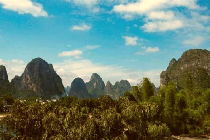 Jade, 22 — Escort in Guangling, China