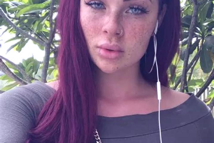 Jade, 23, a auburn green-eyed mediterranean companion based in Macmasters Beach. Offering Travel Companion, Fetish, OWO. Available for incall and outcall, da...
