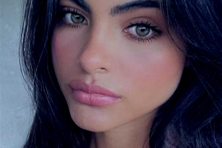 Jade, 23, a brunette brown-eyed indian companion based in Bantarmunding. Offering Tantra, Massage, OWO. Available for incall and outcall, day and evening dates.