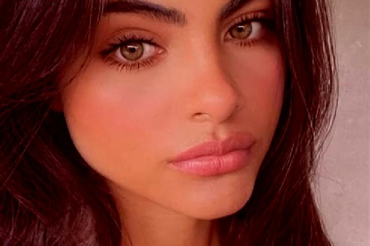 Jade, 23, a dark blonde hazel-eyed european companion based in Le Cambout. Offering CIM, Striptease, A-Level. Available for incall and outcall, overnight boo...