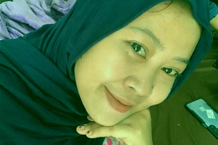 Jade, 23 — Escort in Bakalan, Indonesia