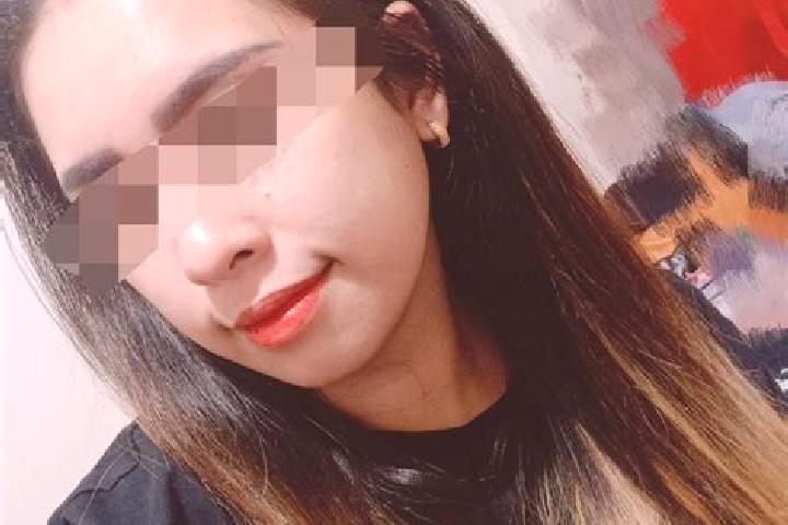 Jade, 24, a red dark-eyed middle eastern companion based in Mamuju. Offering Fetish, GFE, Massage. Available for incall and outcall, day and evening dates.