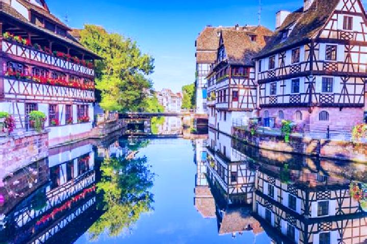 Jade, 24 — Escort in Copponex, France