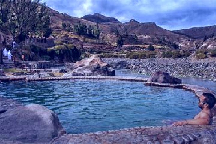 Jade, 24 — Escort in Mariposa, Peru