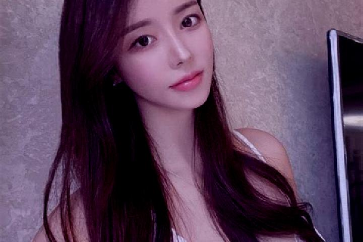 Jade, 24 — Escort in Ulukonak, Turkey
